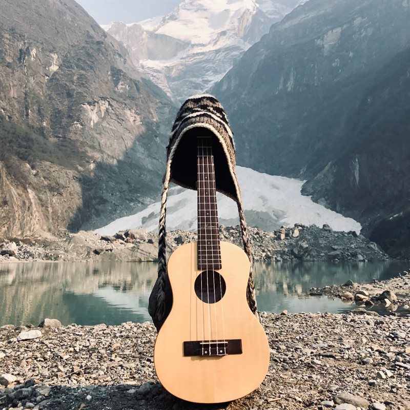 Ukulélés & Guitaleles