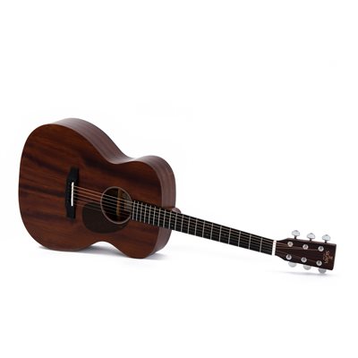 GUITARE ACOUSTIQUE EN ACAJOU SIGMA
