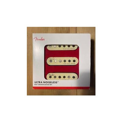 ENS. DE 3 PICKUP GUIT ELEC. ULTRA NOISELESS HOT STRAT FENDER